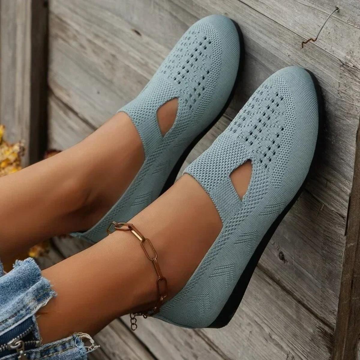 Women Flats Shoes New Spring Summer Mesh Sneakers Fashion Platform Breathable Casual Ladies Walking Loafer Shoes