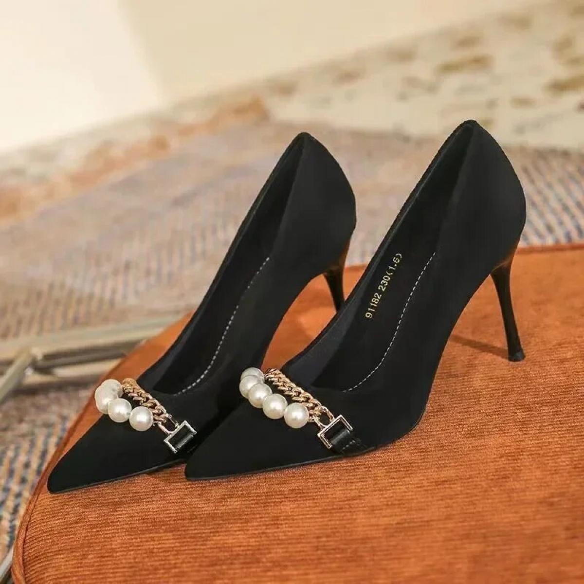 New Arrive Wedding Shoes Women Pumps Crystal Buckle Pointed Toe Single Shoes Thin Heels Genuine Leather Shoes Lady