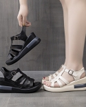  2022 New Fashion Hollow Buckle Womens Sandals Summer Outer Wear Open 