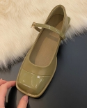  2022 Womens Springautumn Flat Sandals Fashion Pu Leather Ladies Soli