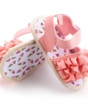 נעלי תינוקות לתינוקות סנדלים דירות לפעוטות פרימיום סוליית גומי רכה נגד החלקה קיץ פרח תחרה נעל הליכון ראשונה