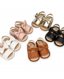 נעלי תינוקות נעלי ילדה נעלי ילדה קיץ חדשות סנדלי ילדה עור pu סוליית גומי קשת נגד החלקה יילוד עריסה ראשונה