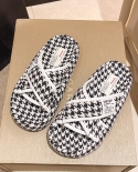 Retro Thick-soled One-word Slippers Womens Outer Wear Summer New Casual Houndstooth Sandals