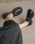 المرأة الجديدة جولة اصبع القدم الرجعية أحذية جلدية المتسكعون سميكة القاع