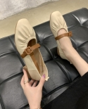 Womens Autumn New Thick Heel Shallow Mouth Pleated Peas Shoes