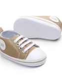 Chaussures à fond souple pour bébé Chaussures pour tout-petits de bébé Chaussures en toile neuves