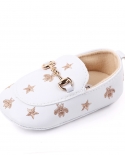 Zapatos casuales de bebé bordados clásicos Zapatos antideslizantes de suela blanda para niños pequeños