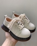 Sapatos de couro novo estilo britânico rosto curto sapatos infantis couro macio fundo grosso