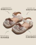 Zapatos de cuero pequeños para bebés y mujeres de verano, sandalias Baotou, zapatos de fondo suave para niños pequeños