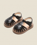 Sandalias para niños, zapatos de fondo suave para bebés, zapatos pequeños de verano para niñas, zapatos de cuero, zapatos Baotou