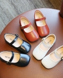 Sapatos de couro femininos novos retrô cabeça quadrada infantil fundo macio Sapatos de princesa fashion