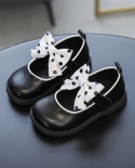 קשת חדשה נעלי עור קטנות לילדים בנות קיץ נעלי נסיכה דקיקות סוליות רכות של נעלי ילדים