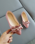Nuevos zapatos de punta estrecha para niñas, zapatos de princesa para niños de boca baja con perlas, suela blanda