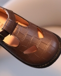 נעלי עור חדשות לילדות קיץ נעלי תינוק חלול דק תחתון רך סקוטש תחתון נעלי ילדים קטנות