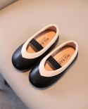 נעלי עור חדשות לילדות קיץ סט תחתון רך סט רגליים נעלי נסיכות לילדים של נעלי קזואל לילדים
