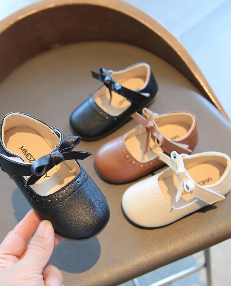 Nuevos zapatos de cuero para niñas, zapatos de princesa con lazo para niños, zapatos de Velcro de fondo suave para niños