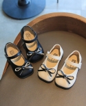 Zapatos de cuero para niños lindos clásicos en blanco y negro Zapatos de princesa para niñas con lazo de primavera Zapatos casua
