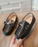 Moda A-line Metal Hebilla Niños Zapatos de cuero Estilo británico Retro Slip-On Zapatos casuales