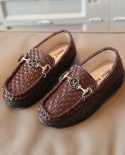 Zapatos de cuero de moda para niños Zapatos informales de estilo británico con suela blanda para niños sin cordones