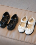 Zapatos de cuero para niñas brillantes en blanco y negro, zapatos de princesa para niños con lazo inferior suave de otoño, zapat