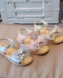 סנדלי בנות 2022 סוליה רכה חדשה נעלי נסיכות לילדות קטנות קשת קשת נעלי תינוק מזדמנות לילדים