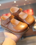 Round Toe Love Hollow Girls Leather Shoes Velcro Cute Childrens Casual Shoes