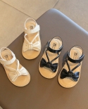 2022 אביב חדש סנדלי ילדים אופנה ילדה תינוק נסיכת נעלי נעלי סקוטש תחתון רך בנות נעלי חוף