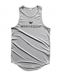 2022 New Arrival Mens Fashion Casual Tank Top Handsome Vest Bodybuilding Fitness T Shirt Quick Drying Breathable Sleevel
