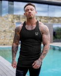Mens Bodybuilding Tank Top Gym Fitness Sleeveless Shirt Mens Knitted Big Cut Back Shirt Fashion Singlets Undershirttank