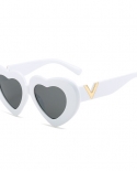 Love Heart Sunglasses Women 2022 Sunglasses Brand Designer Fashion V Sunglasses Large Size Heart Shape Oculos De Sol Fem