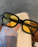 משקפי שמש מרובעים 2022 משקפי מעצבים גברים נשים משקפי שמש רטרו צהוב משקפי שמש ברורים וינטג מסמרות uv400 lentes d