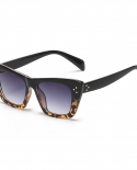 القط العين النظارات الشمسية العصرية مربع النظارات الشمسية أزياء المرأة الفاخرة مصمم المسامير خمر Uv400 ريترو Oculos De Sol