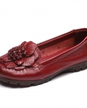 2022 סתיו חורף נעלי אמא אישה נעלי עור אמיתיות תחתון רך עקבים נמוכים משאבות נעלי נשים רוקדות פרח נעלי ספורט