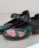 Ethnic Women Shoes 2022 Autumn Female Genuine Leather Floral Round Toe Retro Med Heels Pumps Handmade Hook  Loop Ladies