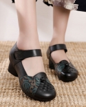 Ethnic Style Genuine Leather Women Shoes With Weaving Thick Heels Mother Shoes 2022 Leather Party Shoes Soft Outsole Wom