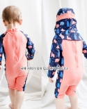 New Childrens Swimsuit Boys And Girls Childrens One-piece Swimming Suit Sunscreen