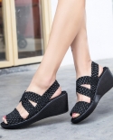 Zapatos de mujer con plataforma de tacón de cuña de nuevo estilo, zapatos de verano, sandalias tejidas con fondo de bagatela a l
