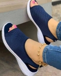 2022 New Summer Womens Sandals Round Toe Open Toe Flat Sandals Lightweight Breathable Mesh Casual Shoes Slip On Shoes W