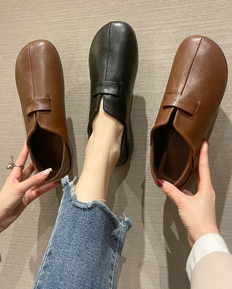 أحذية Lefu للسيدات لربيع 2022 أحذية جديدة رائعة للغاية ومتعددة الاستخدامات مسطحة من الأسفل أحذية للأمهات أحذية غير زلة بجلد صغير