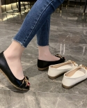 New Loafers Women Brand Design Gold Matel Chain Leather  Flats Female Casual Soft Comfortable Ballet Flats Open Toe Shoe