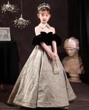 שמלת ילדים שמלת נסיכה סגנון הפבורן תחפושות יוקרתיות פסנתר שחור מנגן מארחת קטנה שמלת נסיכה סיטונאי