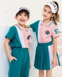 חליפת תלבושת בית ספר עם שרוולים קצרים תלמידי חטיבת ביניים חליפת שרוולים קצרים 2022 תלבושת בית ספר חדשה לגן ילדים