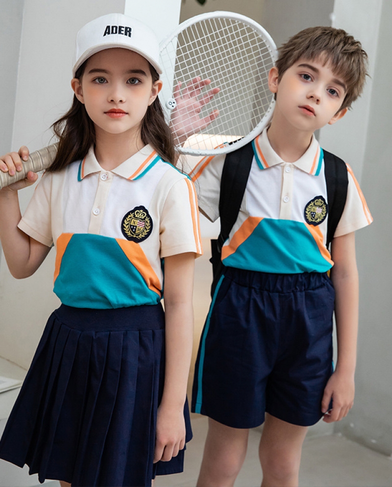 Uniformes de escuela primaria Nuevos uniformes de jardín de jardín de infantes de verano Ropa de rendimiento Trajes para niños C