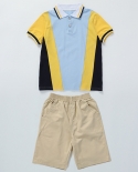 Set di abbigliamento sportivo con camicia e gonna con risvolto blu stile preppy per bambini