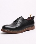 2022 Handmade Leather Shoes Men Summer Retro British Carved Business Dress Shoe Real Cow Leather Classic Black Lace Up O