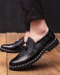  Spring And Autumn Authentic Top Minimalist Classic Classic High Quality Comfortable Flashing Tassels Mens Brock Shoes 