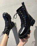 Autumn Winter New Womens Boots Pearls Chain Designer Boots Black Thick Sole Short Boots Non Slip Fashion Platform Biker