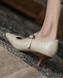 נעלי רטרו לנשים brogue pumps שמלות מחודדות עם אבזם נעלי עור לנשים על עקבים גבוהים טפרים הוטים