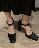 שמלת נשים משאבות נעליים על עקבים 9 סמ אצבע מרובעת נשים משאבות אבזם שעות שיער נעלי מרי גיין בסגנון צרפתי