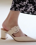 סנדל קיץ על עקב נעלי בית אבזם 55 סמ לאביב בסגנון תמציתי אלגנטי משאבות עקב גבוה סנדלים נקודת עור פרה